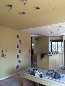 内装のアクセント付けには～ガラスブロックで明るく！！