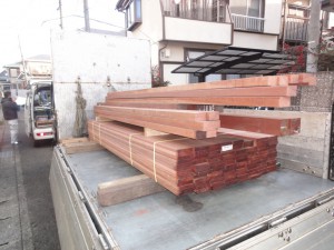 ウッドデッキ工事!ハードウッド アマゾンウリン2 2 ウッドデッキ アマゾンウリン