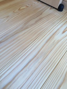 節なしの杉ﾌﾛｰﾘﾝｸﾞ！！ＶＳ節有杉ﾌﾛｰﾘﾝｸﾞ！！