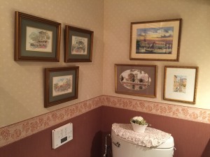 額の素敵な飾り方♬一つにまとめて！