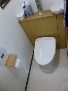 最新システムトイレで広々空間！
