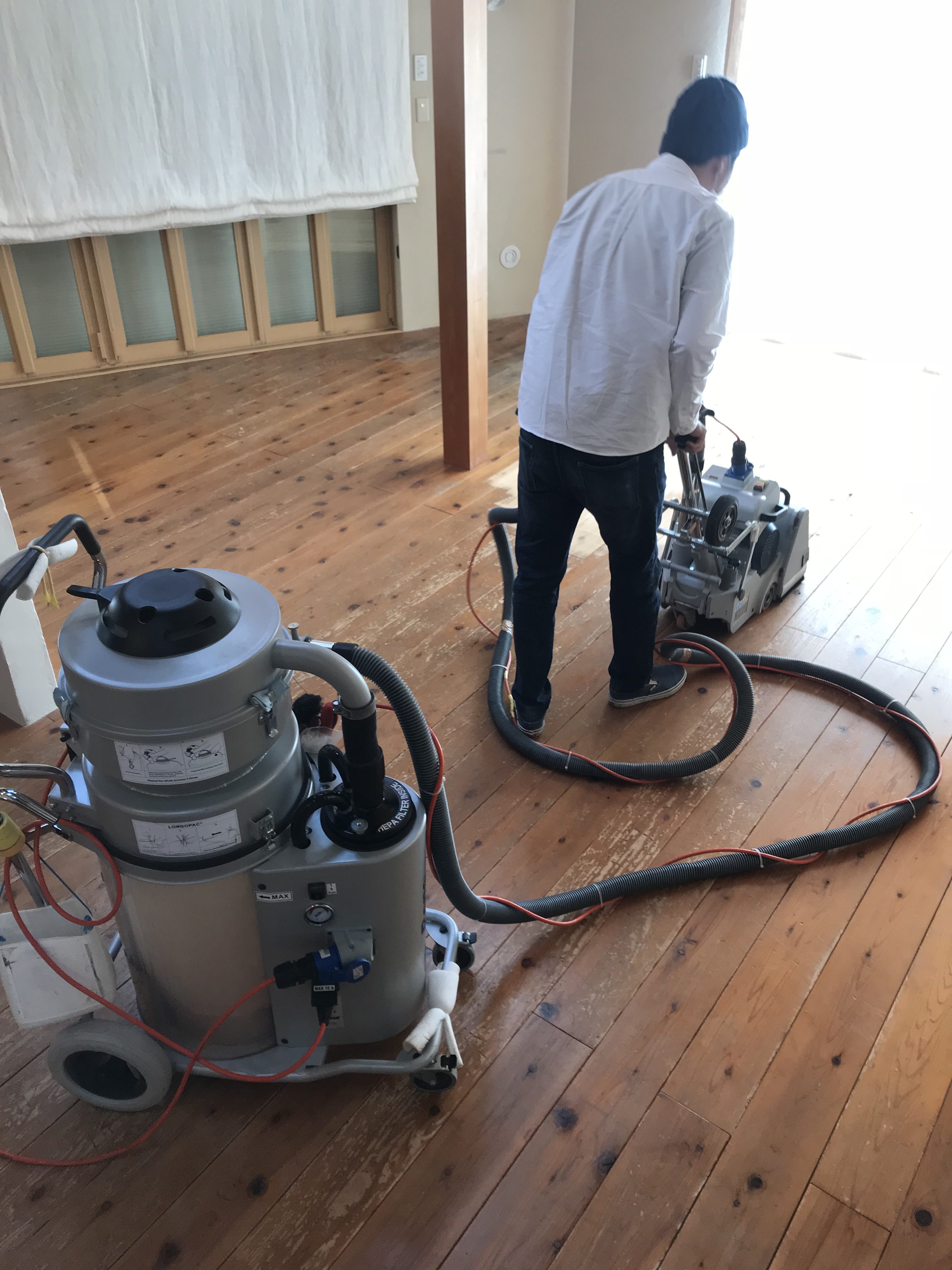 床のサンディング