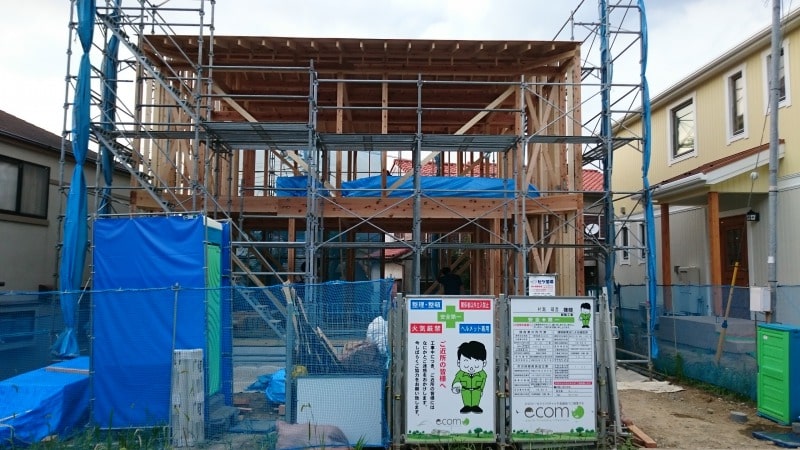 相変わらずてんやわんやしてます。