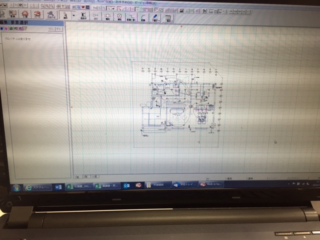電気図を作成してます～！