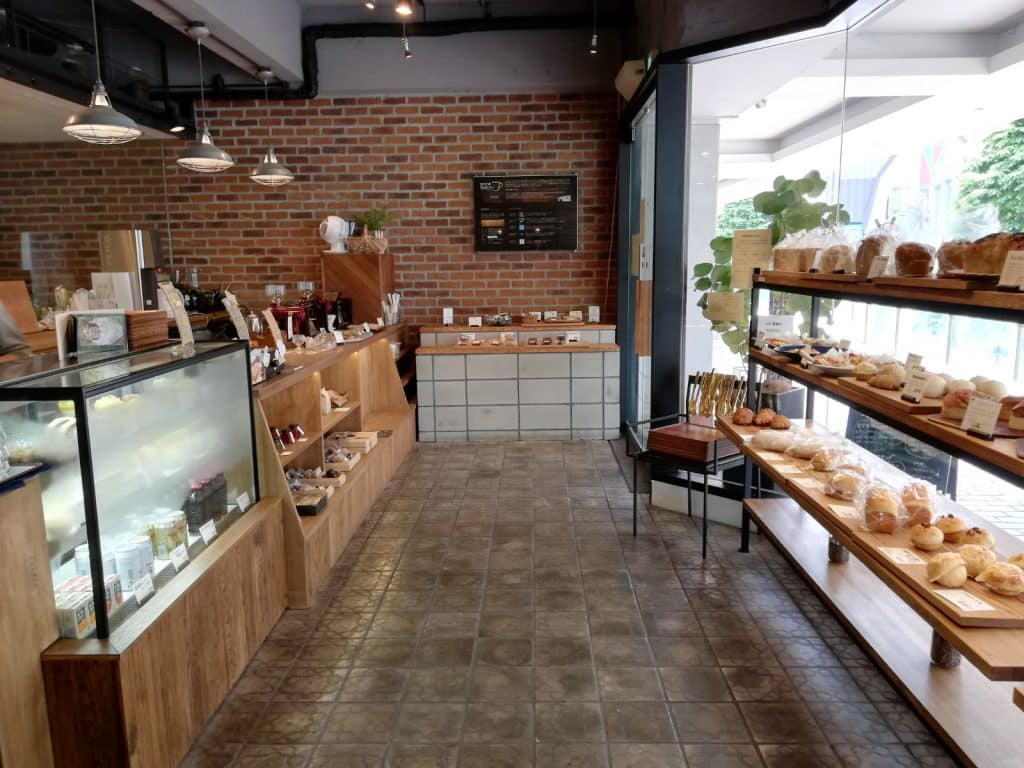 MOTOMATHI PLAZA店舗内