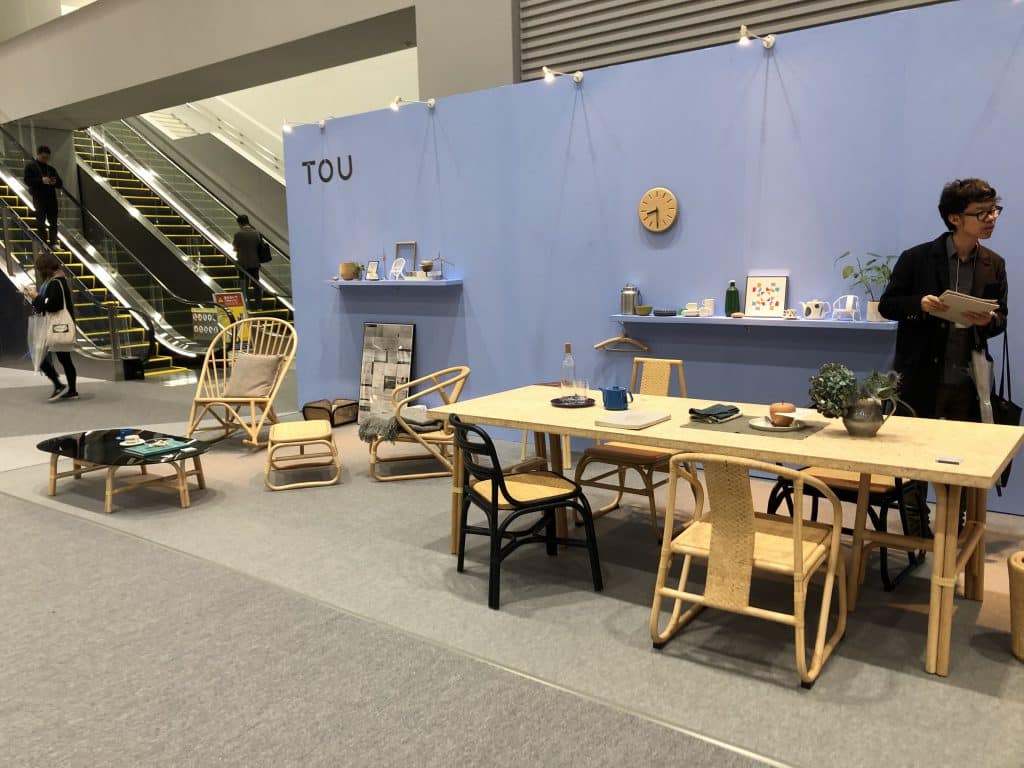 F9BBA13E-AF41-4ED8-B49C-28B319E15704