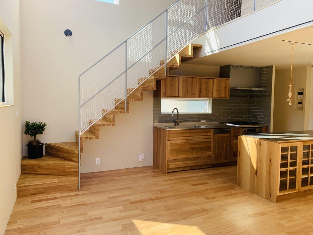 2273000D DB82 444D A91E F982A89CB8C3