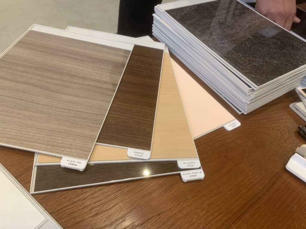 A7D8CC93 C4B2 4E22 9D05 FA229D53EADE