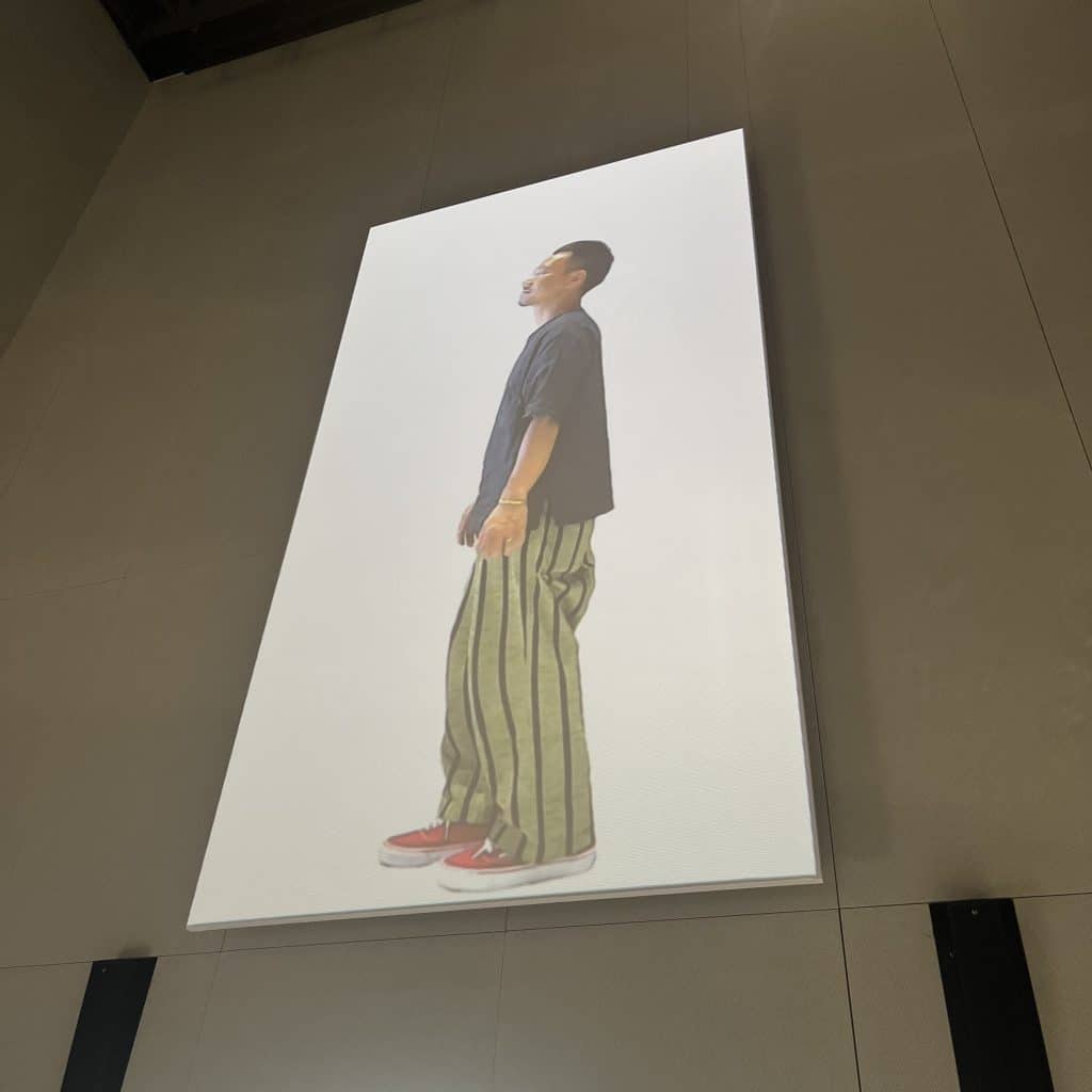 AE949432 BA27 443E 8DEB BB76B89BDBCE